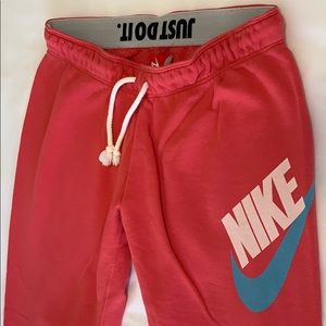 Nike Joggers
